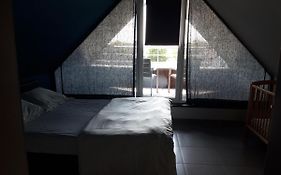 Duplex Met Zwembad Neoportus